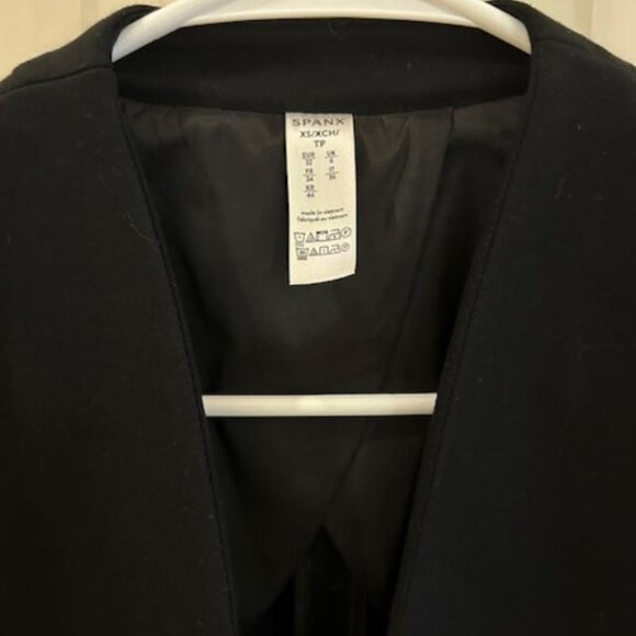NWT SPANX PERFECT COLLARLESS BLAZER Black xs - Picture 4 of 7